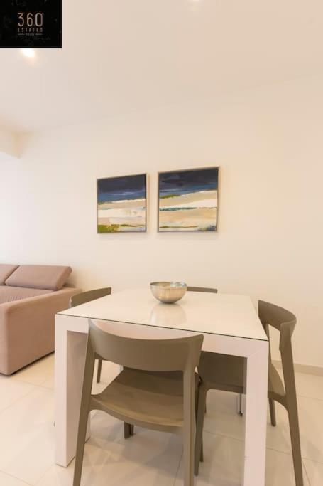 Modern 2Br Apt In The Quaint Village Of Marsaskala & Ac By 360 Estates Kültér fotó