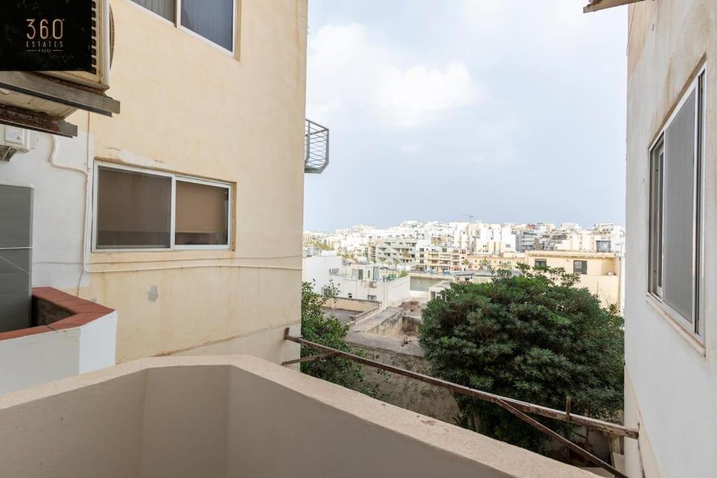 Modern 2Br Apt In The Quaint Village Of Marsaskala & Ac By 360 Estates Kültér fotó